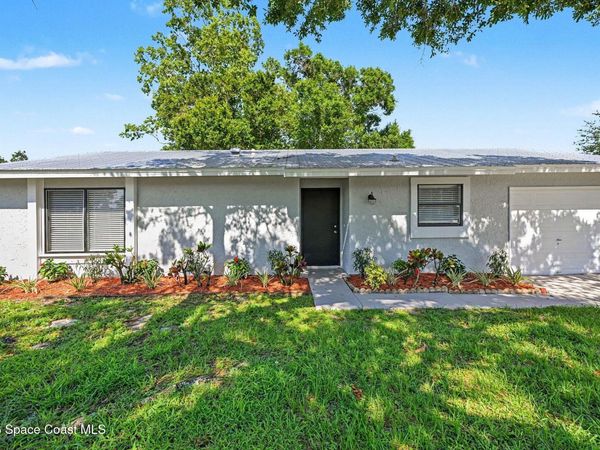 2206 20th Avenue SW , Vero Beach, FL 32962