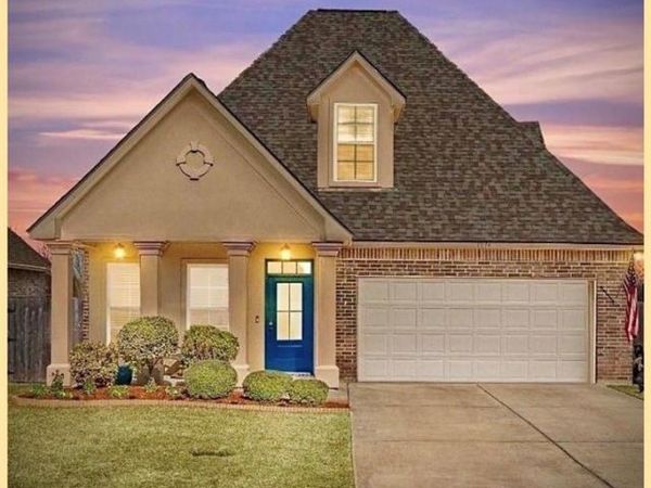 1034 Maize Street , Bossier City, LA 71111