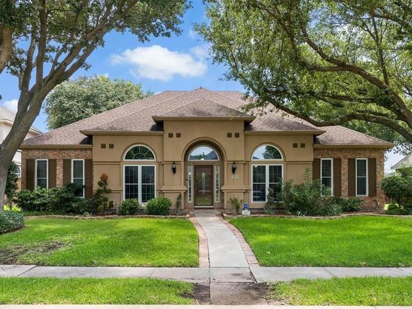 2810 Harborview Boulevard, Rowlett, TX 75088
