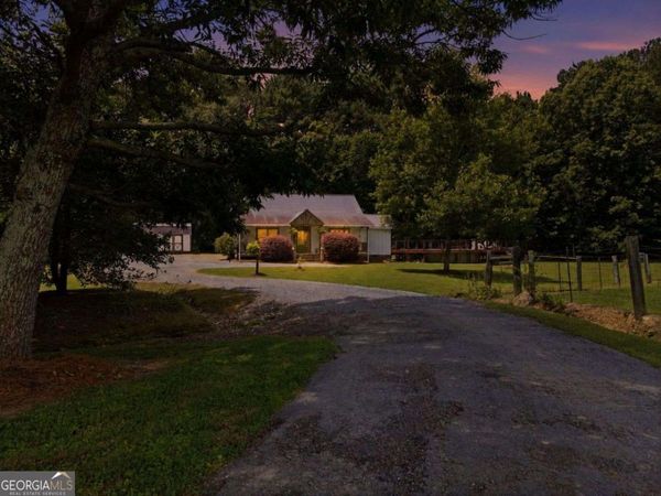 660 Mount Zion Road NE, Resaca, GA 30735