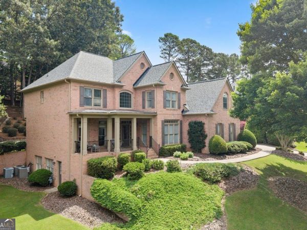 8475 High Hampton Chase, Alpharetta, GA 30022
