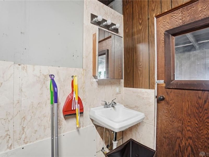 10435 Brad Bloomer Road, Bradford, OH 45318 Photo 25