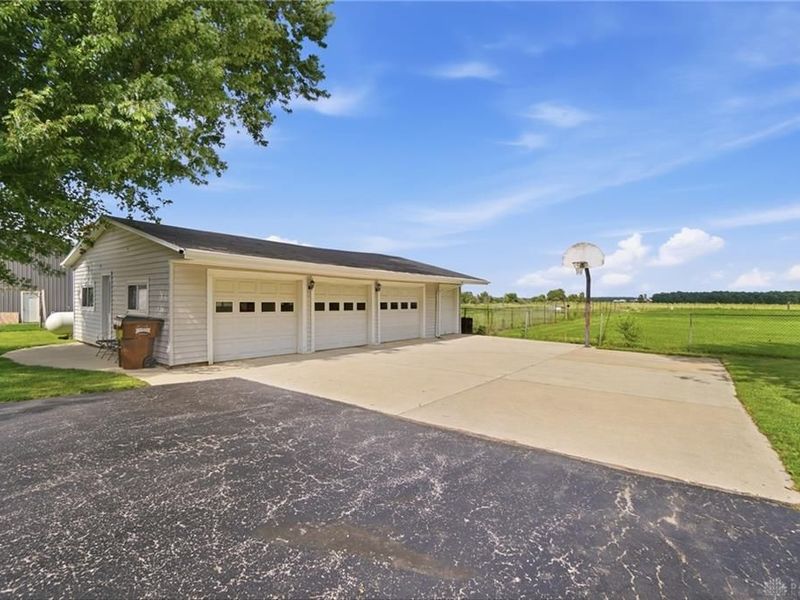 10435 Brad Bloomer Road, Bradford, OH 45318 Photo 49