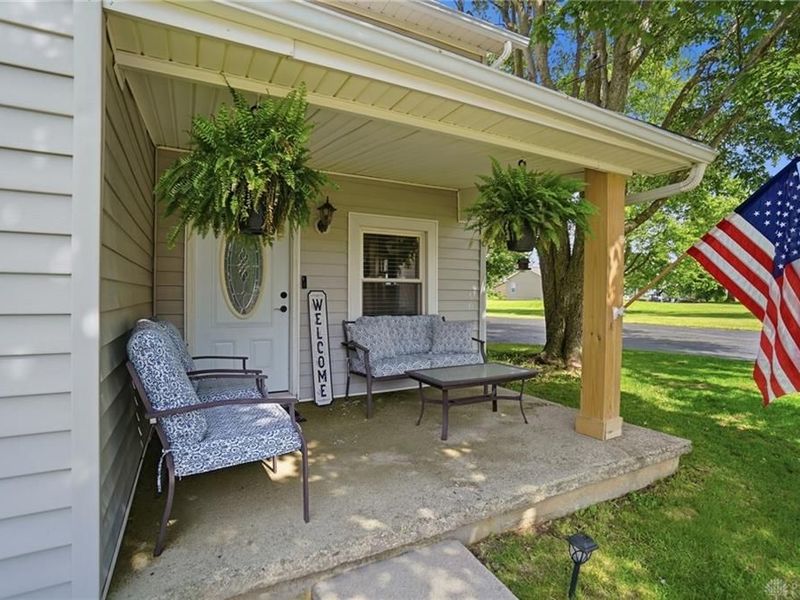 10435 Brad Bloomer Road, Bradford, OH 45318 Photo 6
