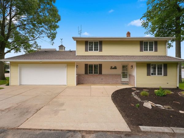 620 Lane 150, Hamilton, IN 46742