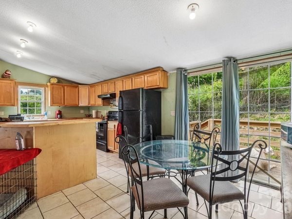 400 Morgan Branch Road, Marshall, NC 28753
