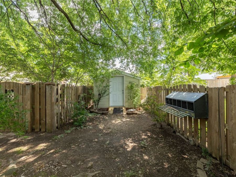 Property Image 39
