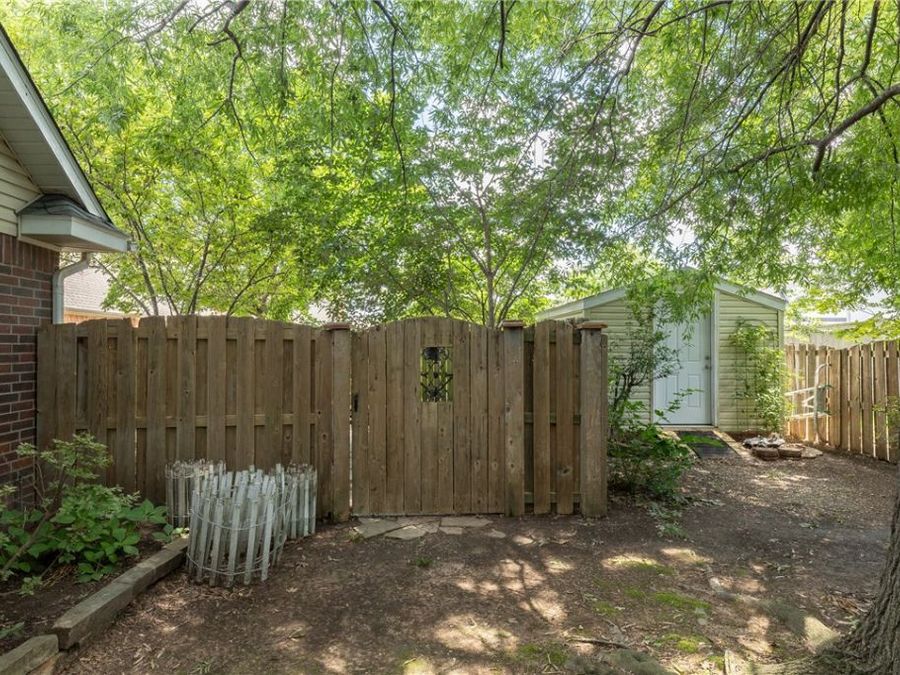Property Image 43