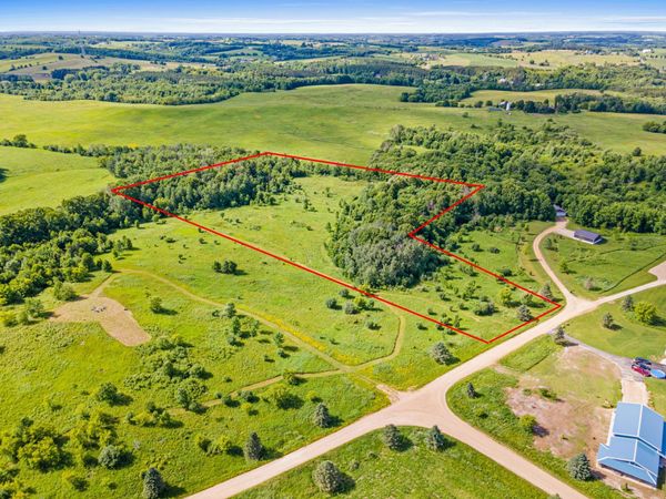 180 Surrey Ridge Trail , Glenwood City, WI 54013