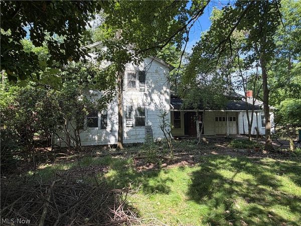 25625 Highland Road , Richmond Heights, OH 44143