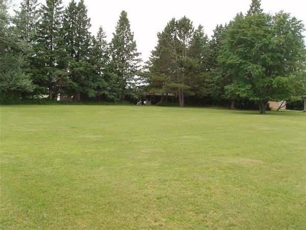 On 1st Avenue, Park Falls, WI 54552