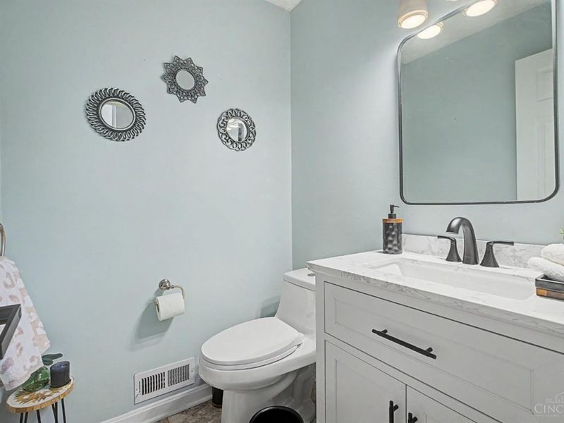 9493 Fox Run Drive, Deerfield Twp., OH 45040 Photo 23
