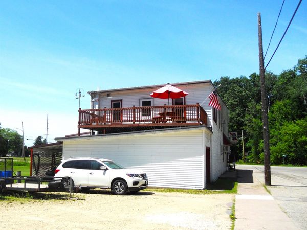 259 W Lohrville Avenue, Redgranite, WI 54970