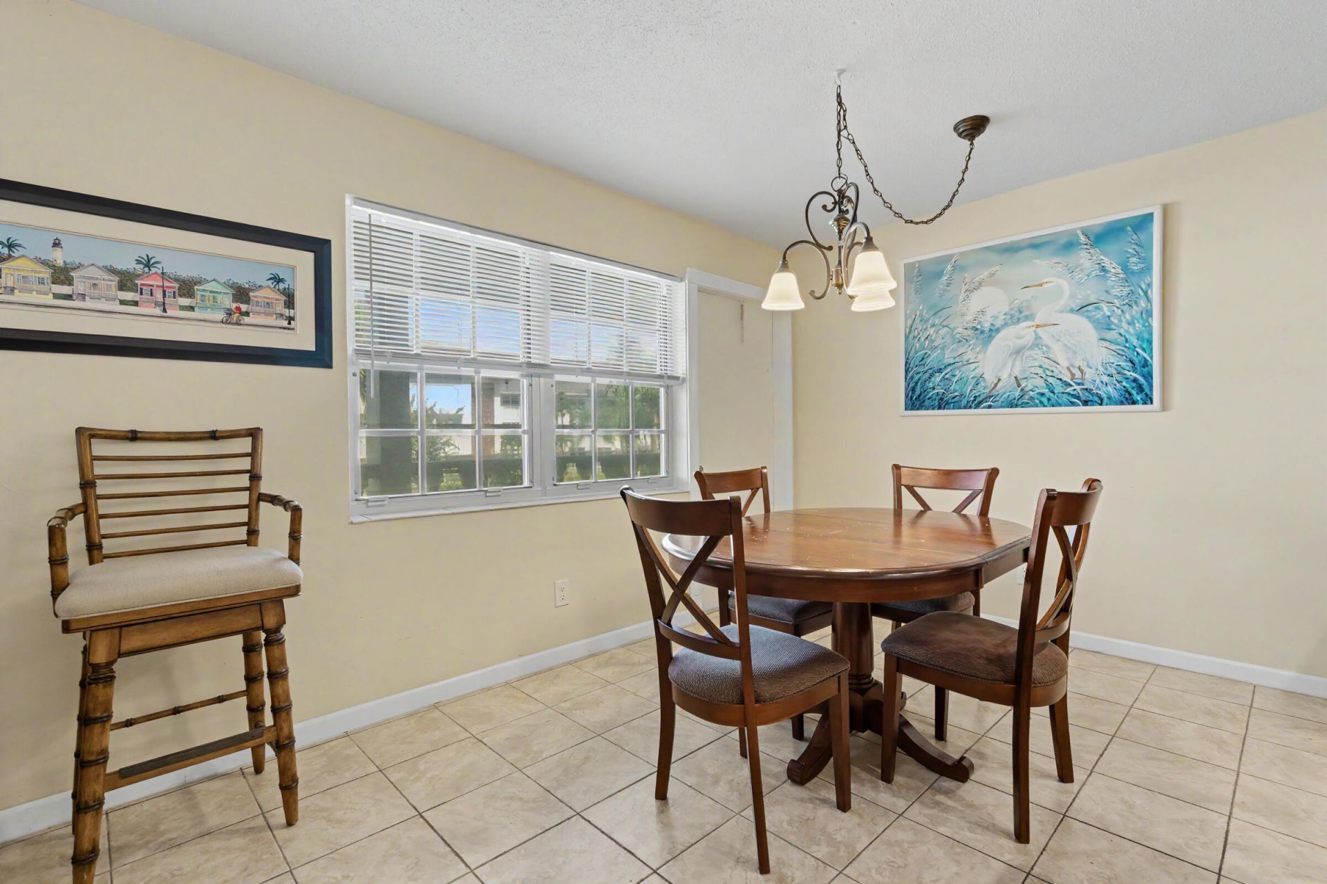 2455 NE 51st Street, Unit E207, Fort Lauderdale, FL 33308 Photo