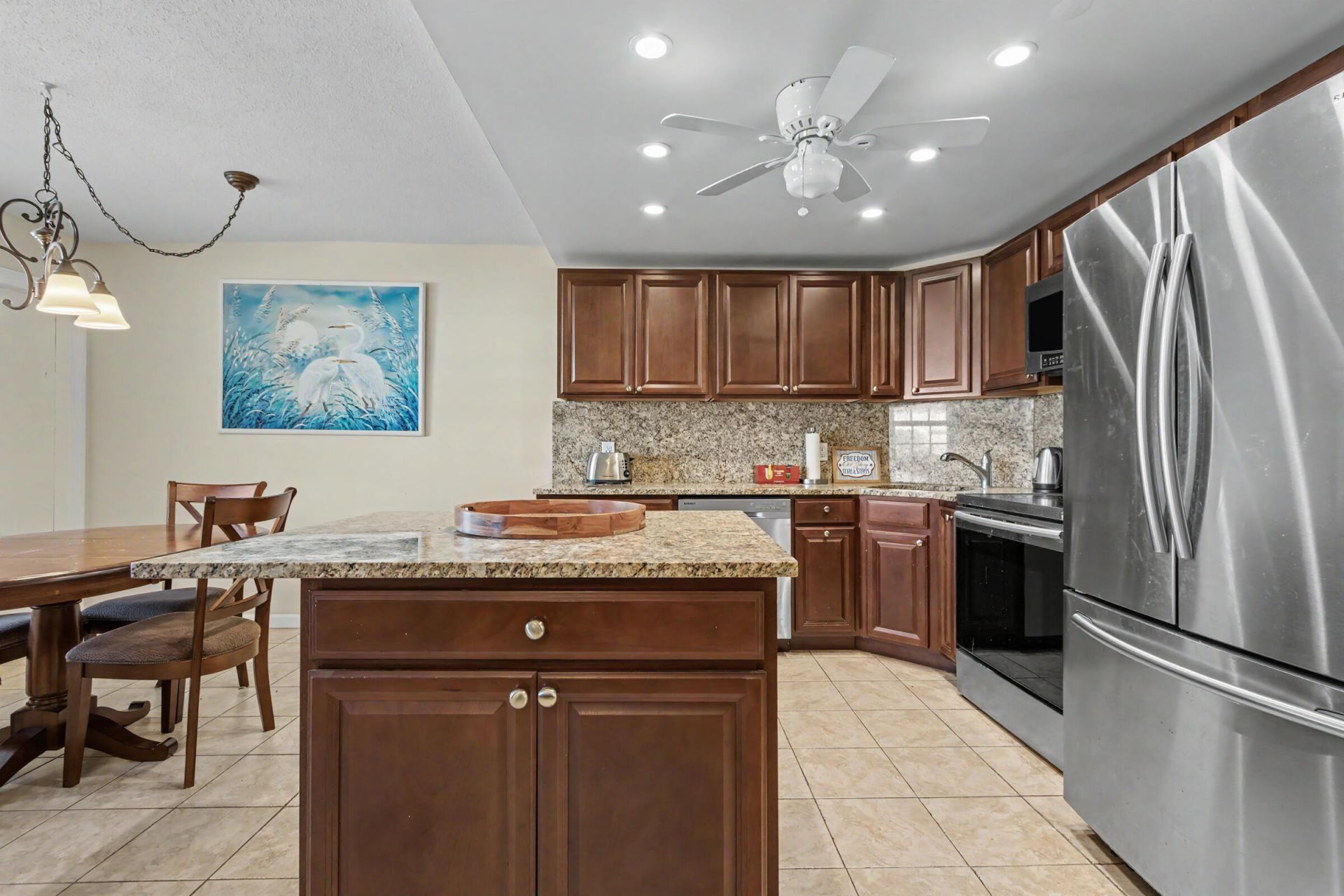 2455 NE 51st Street, Unit E207, Fort Lauderdale, FL 33308 Photo