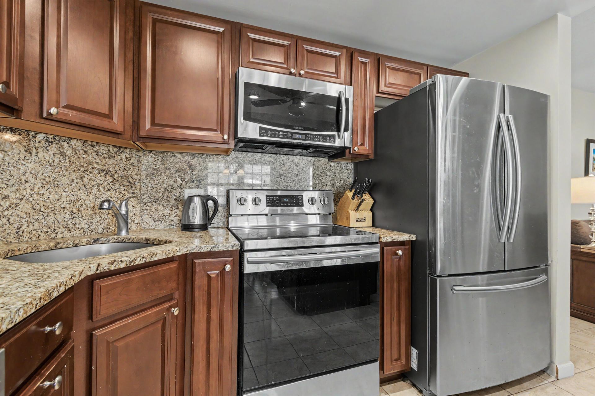 2455 NE 51st Street, Unit E207, Fort Lauderdale, FL 33308 Photo