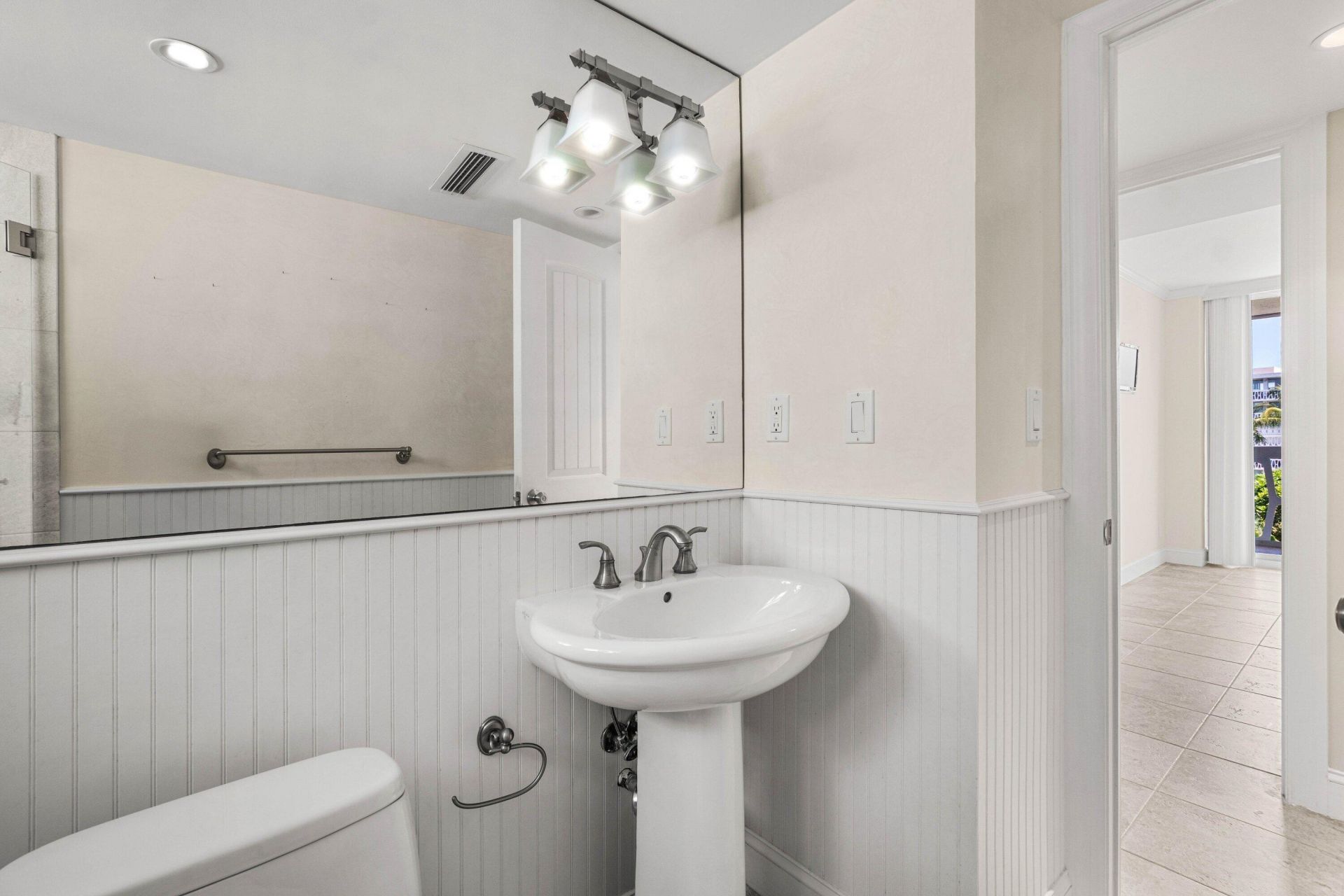 2505 S Ocean Boulevard, Unit 515, Palm Beach, FL 33480 Photo