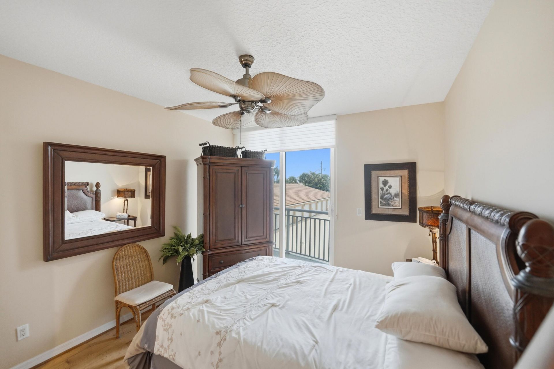 2900 N Highway, Unit 2-d, Hutchinson Island, FL 34949 Photo