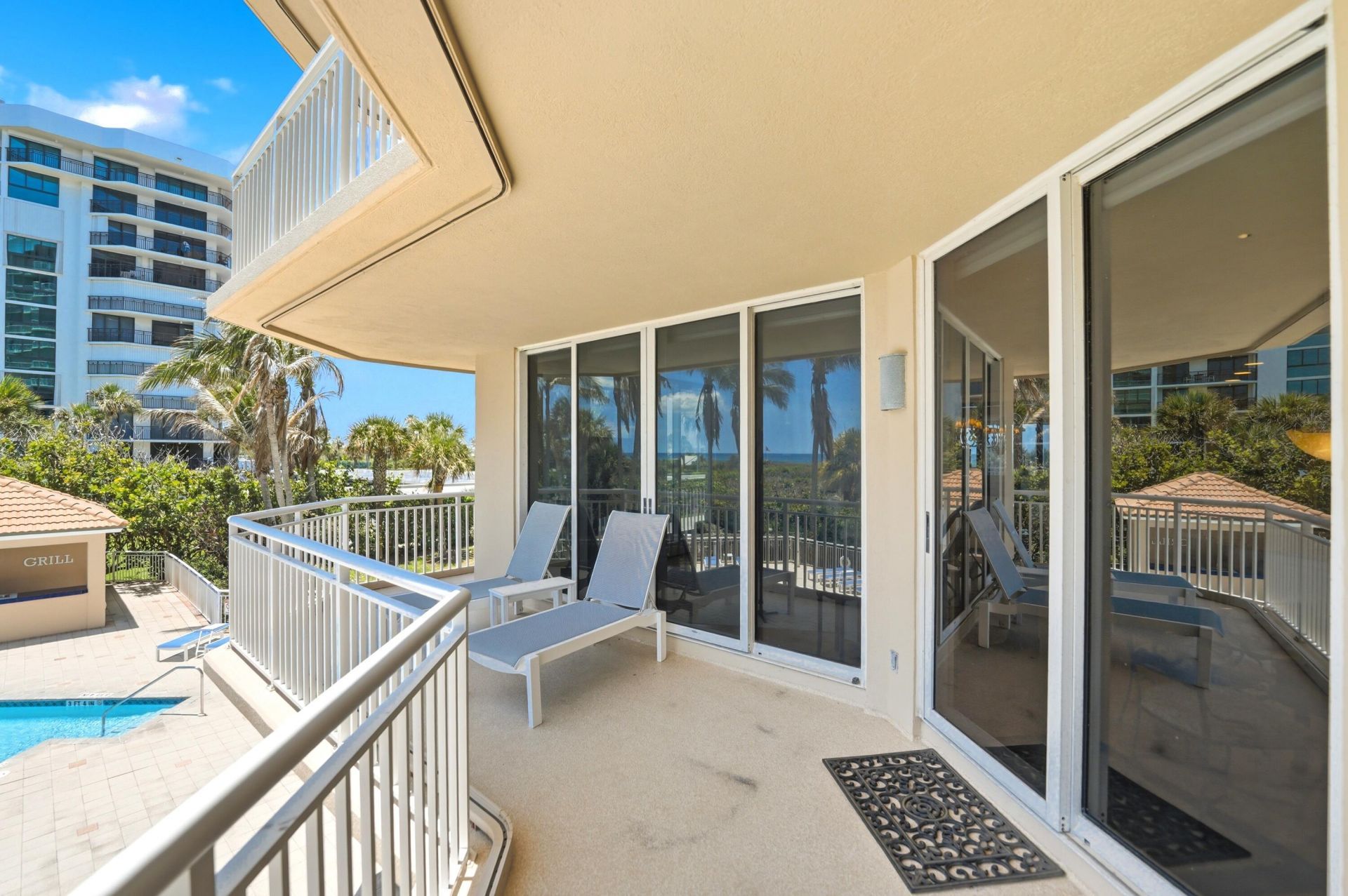 2900 N Highway, Unit 2-d, Hutchinson Island, FL 34949 Photo