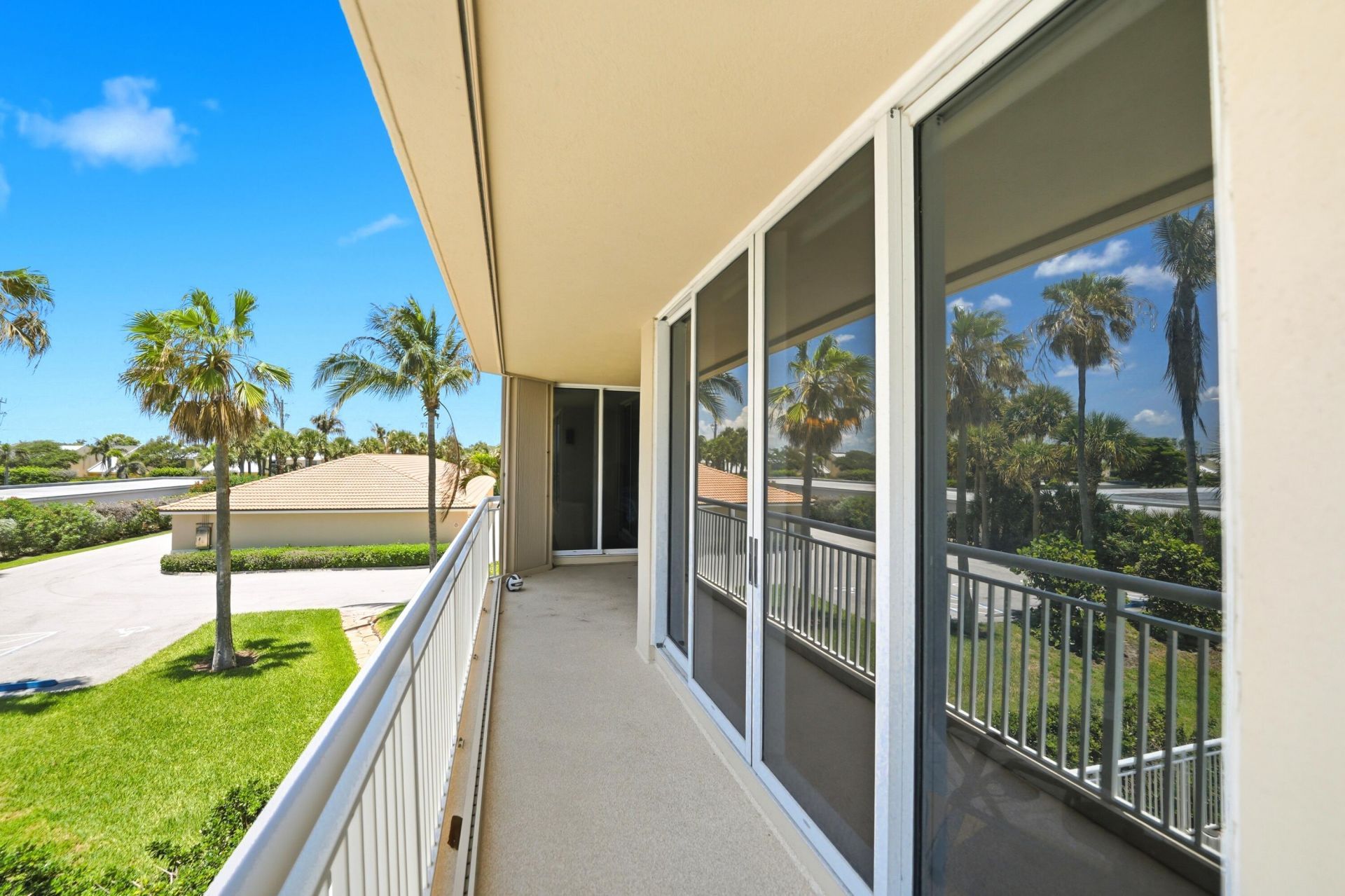 2900 N Highway, Unit 2-d, Hutchinson Island, FL 34949 Photo