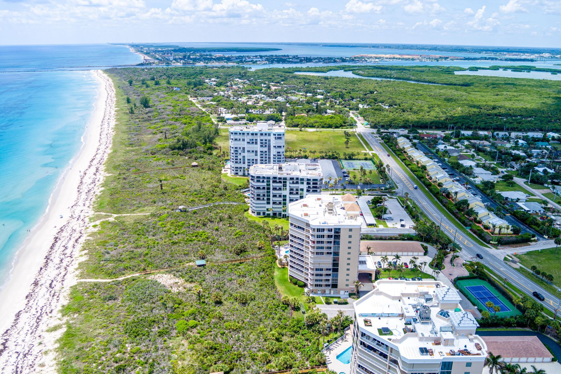 2900 N Highway, Unit 2-d, Hutchinson Island, FL 34949 Photo