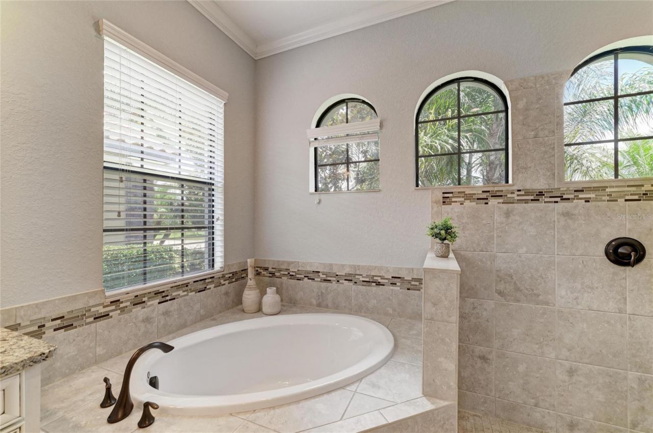 13623 Swiftwater Way, Bradenton, FL 34211 Photo