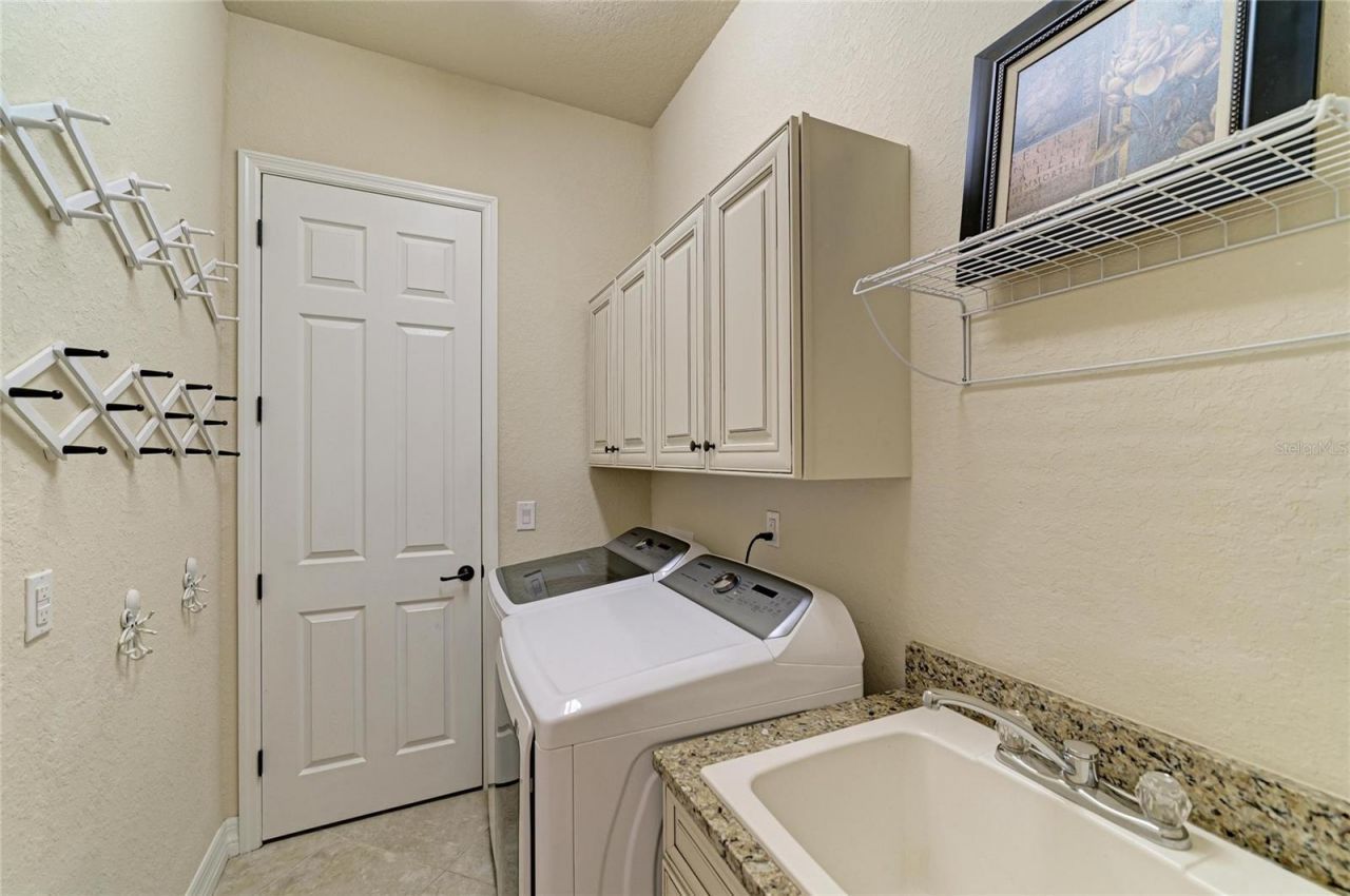 13623 Swiftwater Way, Bradenton, FL 34211 Photo