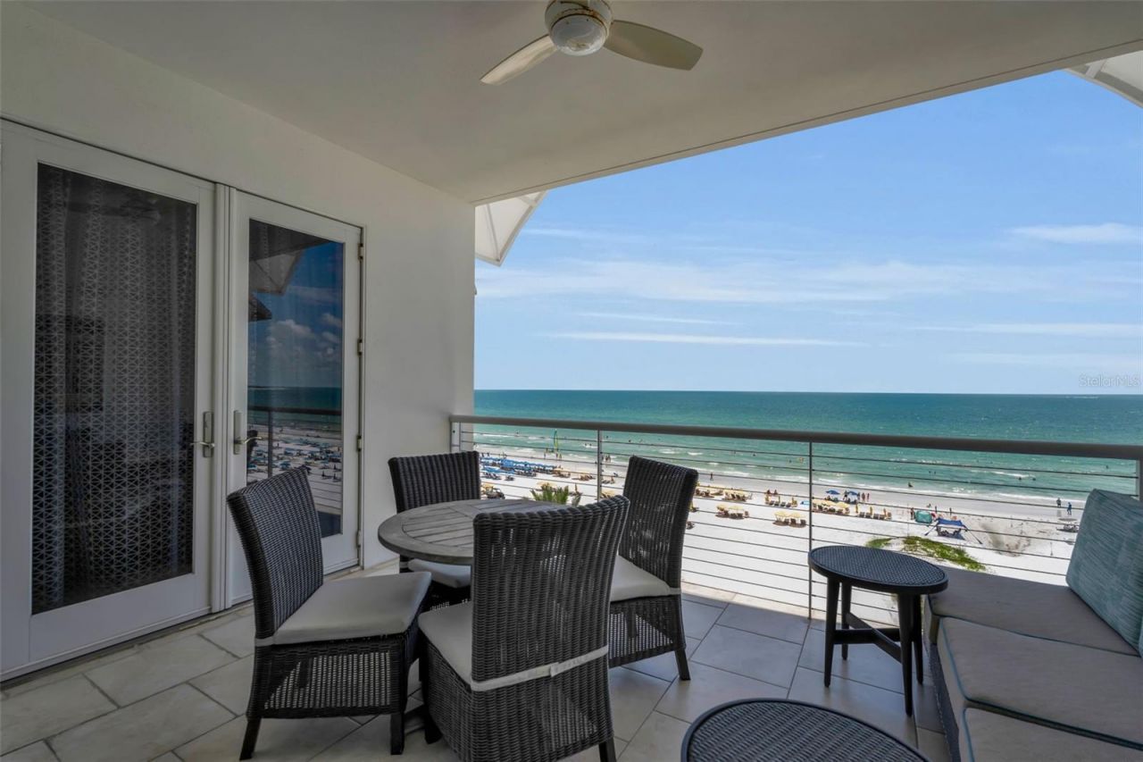 915 Seaside Drive, Unit 611, Sarasota, FL 34242 Photo