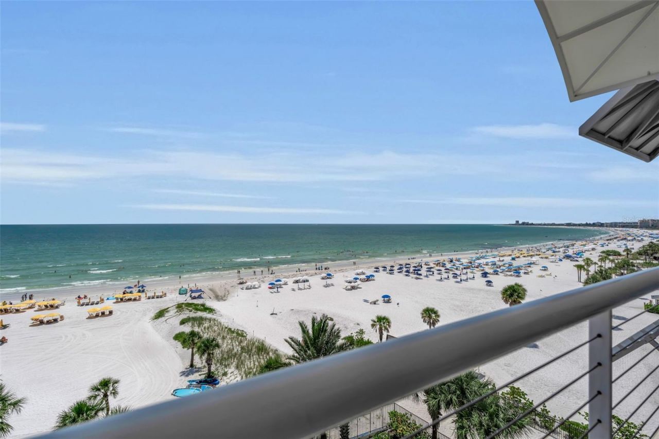 915 Seaside Drive, Unit 611, Sarasota, FL 34242 Photo