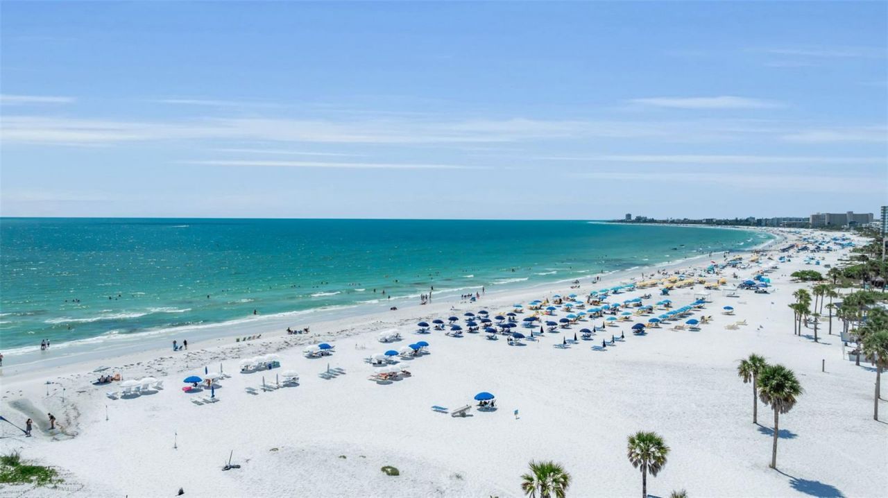915 Seaside Drive, Unit 611, Sarasota, FL 34242 Photo