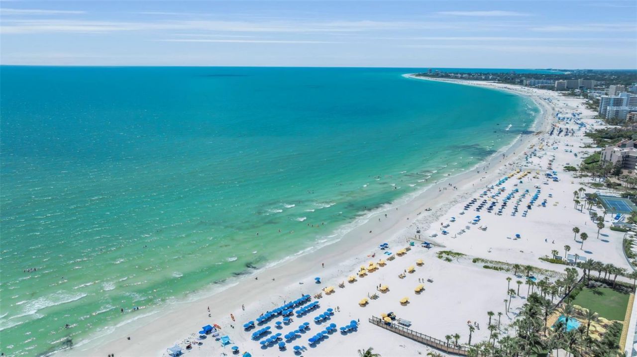 915 Seaside Drive, Unit 611, Sarasota, FL 34242 Photo