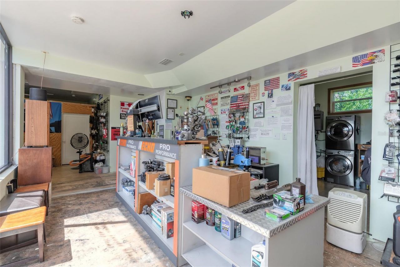 600 N Dixie Freeway, New Smyrna Beach, FL 32168 Photo