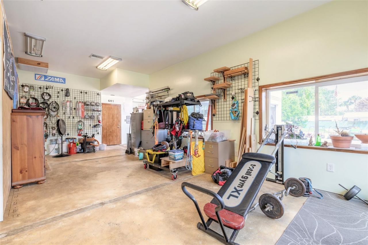 600 N Dixie Freeway, New Smyrna Beach, FL 32168 Photo