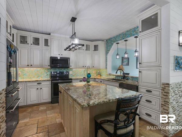 501 Cotton Creek Drive, Unit 704, Gulf Shores, AL 36542