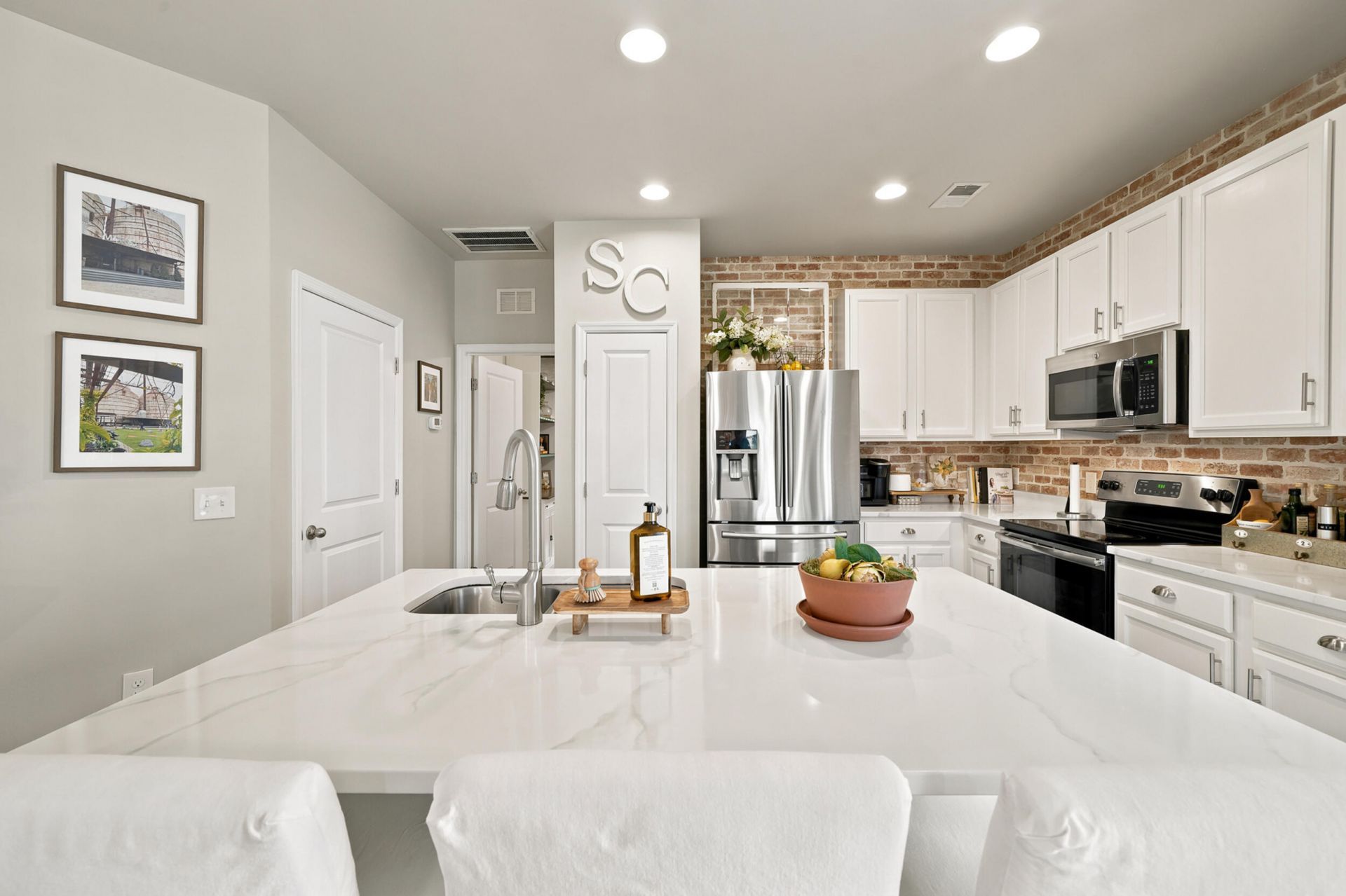 319 Flyway Road Photo 13
