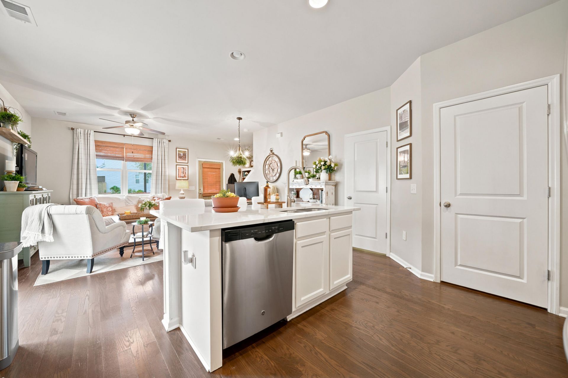 319 Flyway Road Photo 16