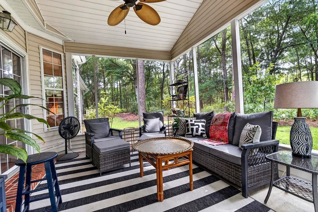 131 Cobblestone Dr. Photo 41