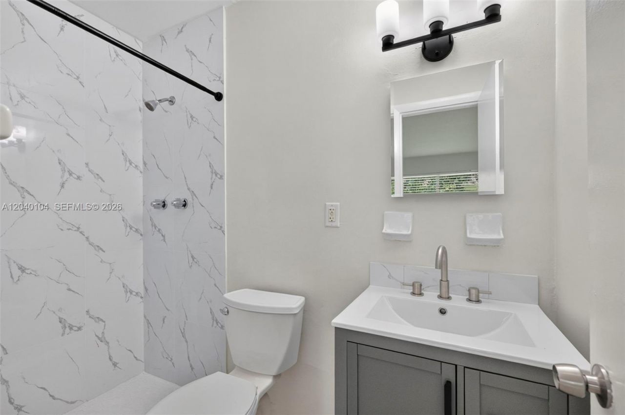 151 SE 6th Ave, Unit 16, Pompano Beach, FL 33060 Photo