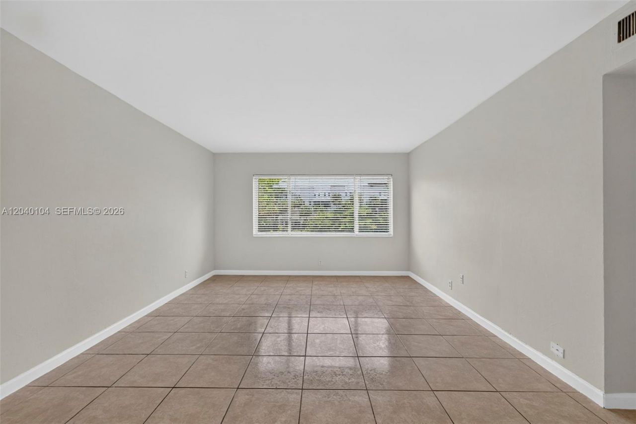 151 SE 6th Ave, Unit 16, Pompano Beach, FL 33060 Photo