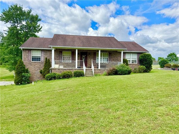 271 Burgess Field Road, Uniontown, PA 15401