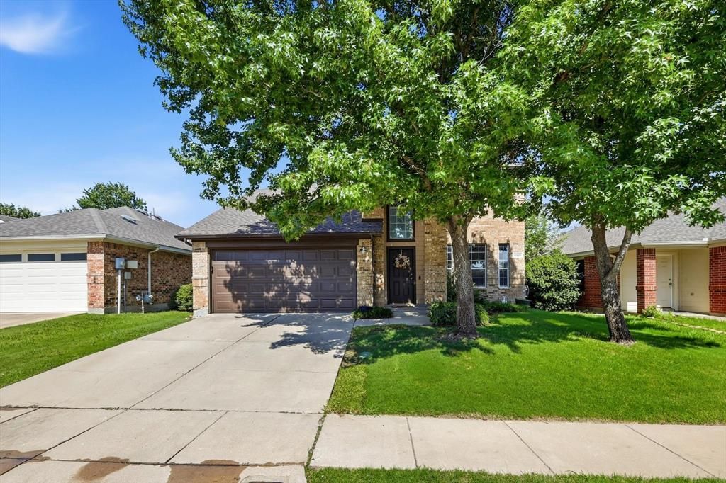 11920 Hickory Circle, Fort Worth, TX 76244 Main Photo