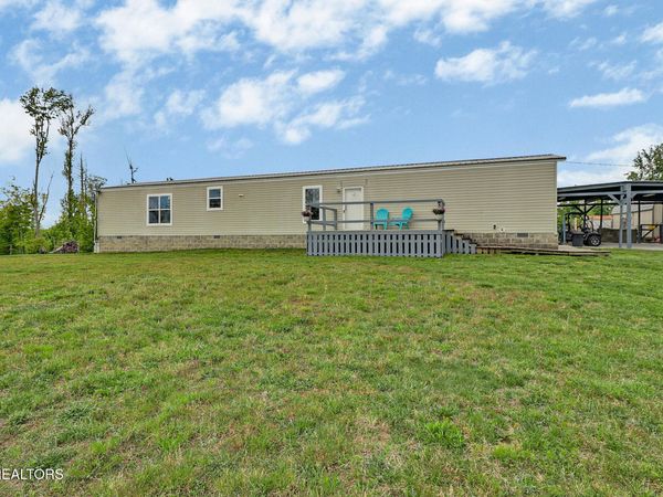 2930 Doc Loy Rd, Grandview, TN 37337