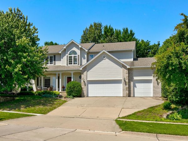 5420 NW 78th Court, Johnston, IA 50131
