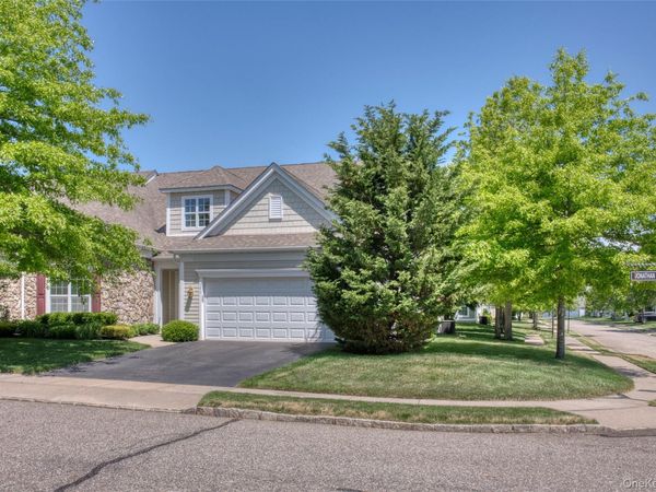 171 Jonathan Lane , Westhampton, NY 11977