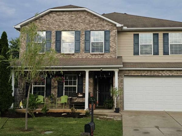 218 Campfire Dr , Murfreesboro, TN 37128