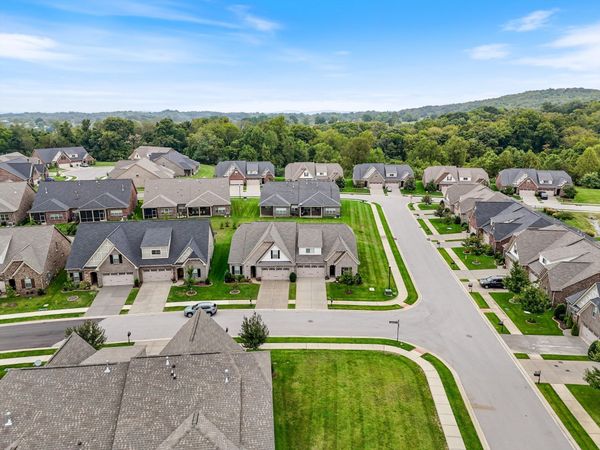 1500 Cedarbrooke Ln , Lebanon, TN 37090