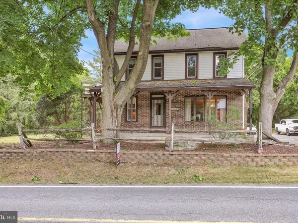 1539 FAIRVIEW DRIVE, LEESPORT, PA 19533