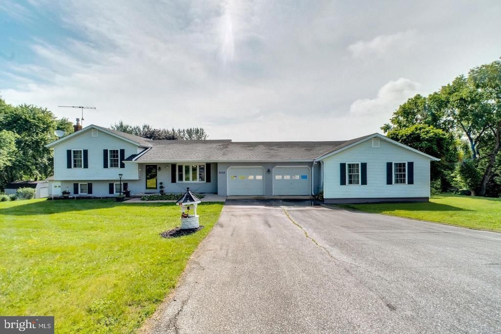 1423 HALLOWELL LANE, NEW WINDSOR, MD 21776