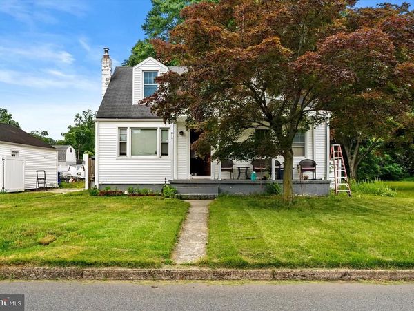 319 STATION ROAD, ROEBLING, NJ 08554