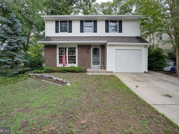 5 HENRY STREET, DELRAN, NJ 08075